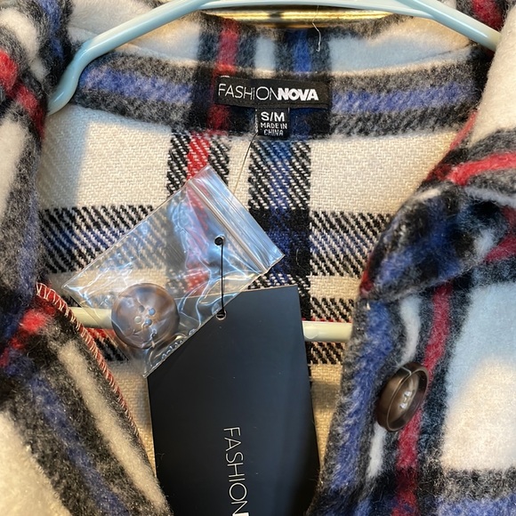 Plaid Oversize Coat - Picture 7 of 8